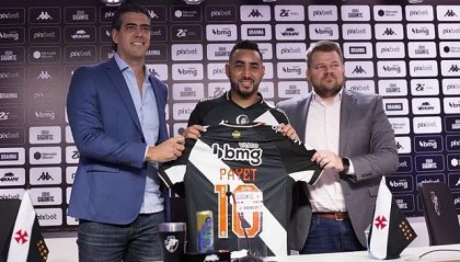 电竞投注-帕耶加盟巴甲倒数第二达伽马 36岁的他穿10号战袍