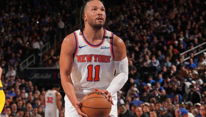 lol竞猜-😏布伦森今年季后赛已10次单场得分30+，自韦德后东部首名后卫球员