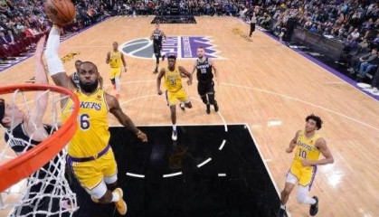 dota2投注-连续5场30+！詹姆斯真的尽力了湖人也是真的打不过