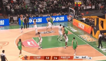 csgo竞猜-李晓旭替补上场后接球三分投进，辽宁15-14反超领先新疆